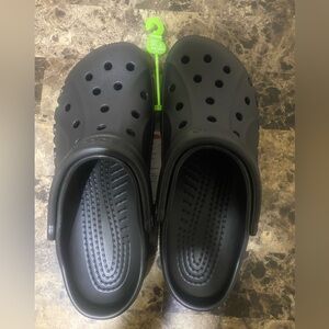 black crocs